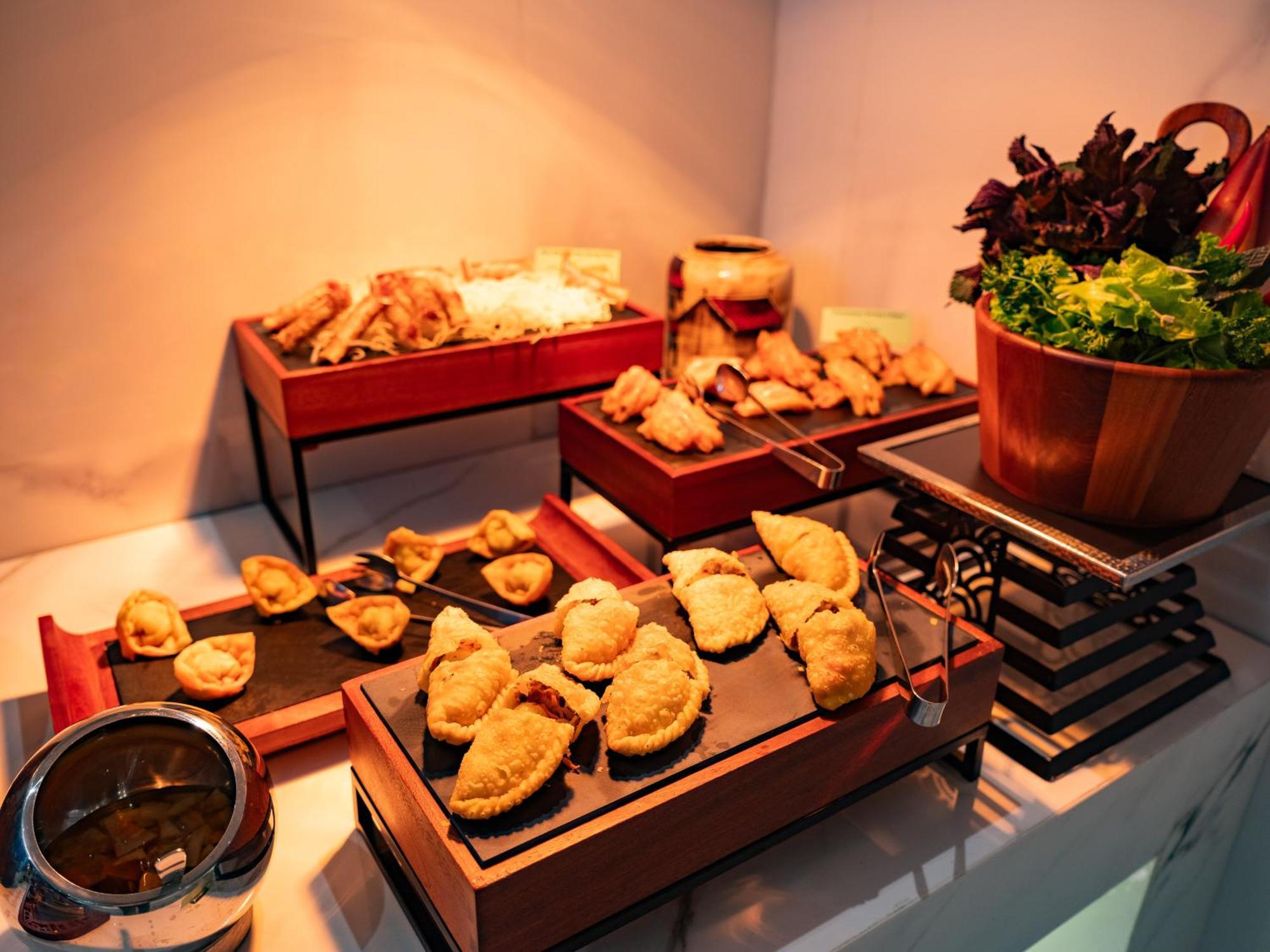 L'Signature Hotel & Spa Hanoi Exterior photo